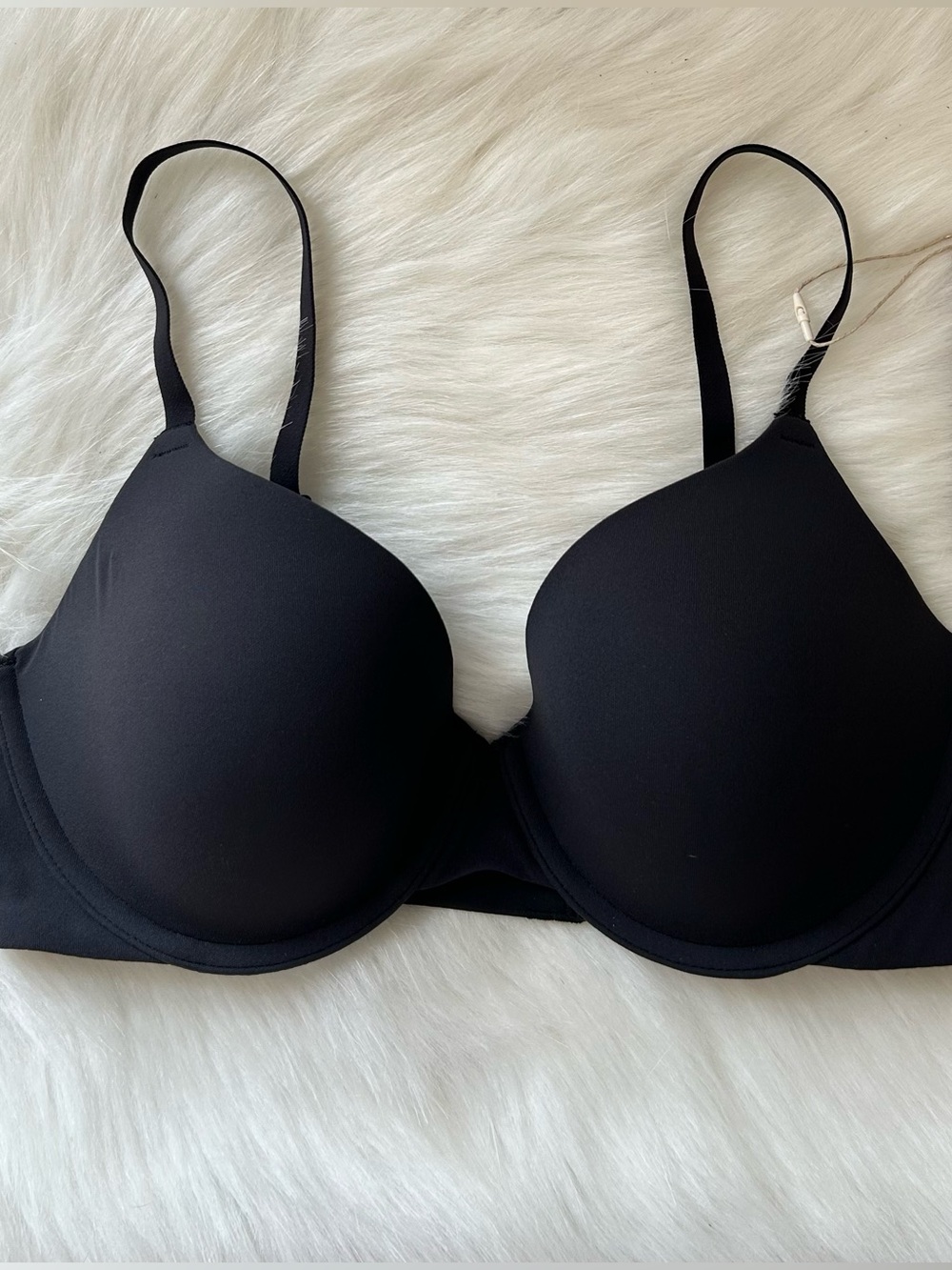 SKIMS Fits Everybody Tshirt Bra 34C BR-UWR-2294
